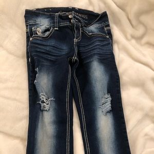ALMOST FAMOUS jeans